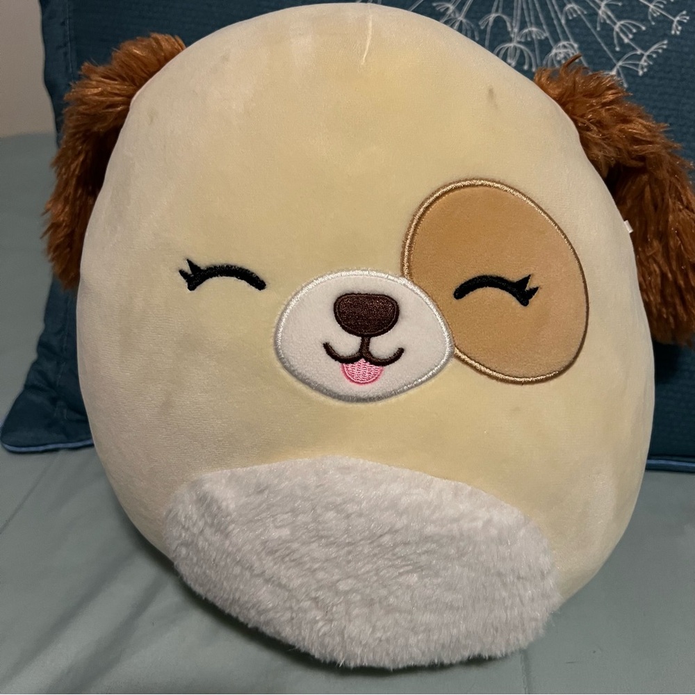 Squishmallows light yellow and brown